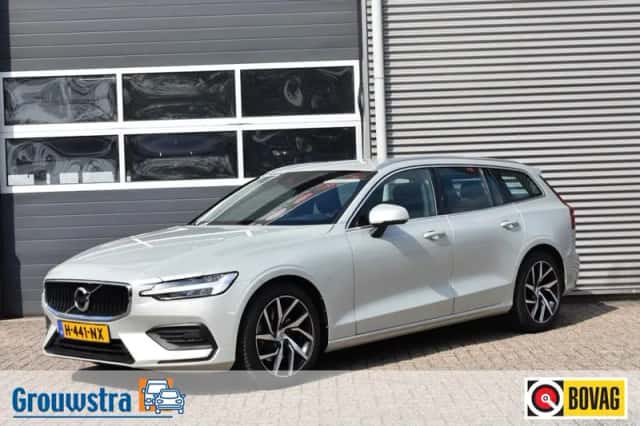 Volvo V60 (2020) thumbnail 1