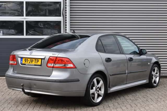 Saab 9-3 (2002) thumbnail 5