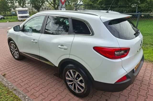 Renault Kadjar (2016) thumbnail 4