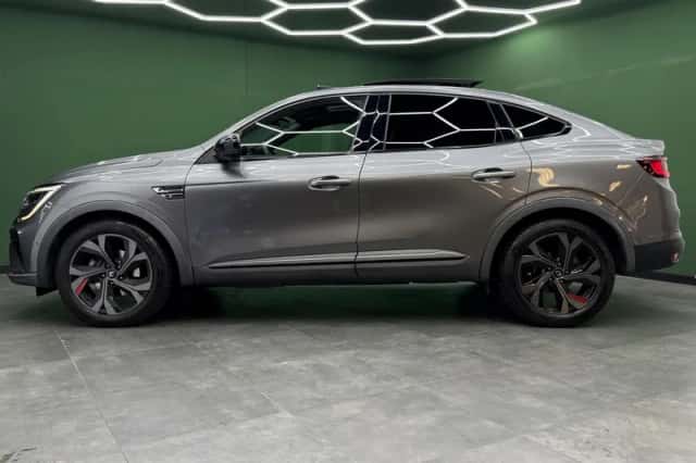 Renault Arkana (2022) thumbnail 4