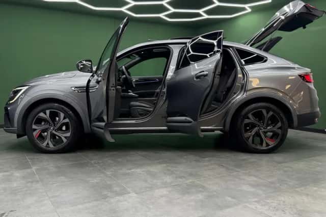 Renault Arkana (2022) thumbnail 5