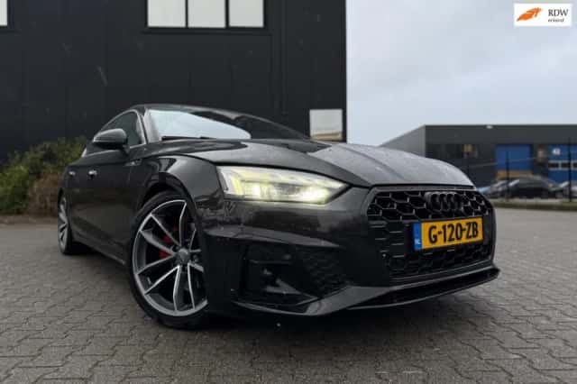 Audi A5 (2020) thumbnail 1
