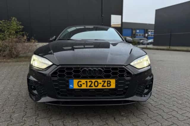 Audi A5 (2020) thumbnail 2