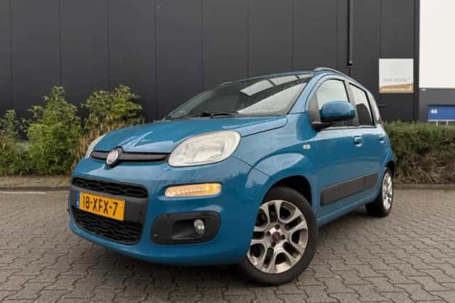 Fiat Panda (2012) thumbnail 3