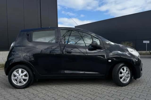Chevrolet Spark (2012) thumbnail 2