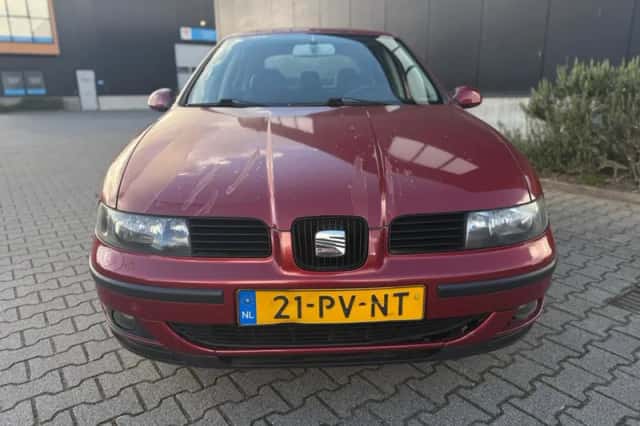 SEAT Leon (2005) thumbnail 5
