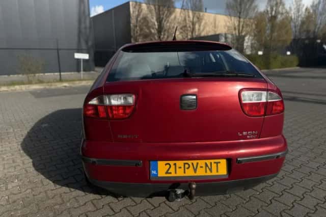 SEAT Leon (2005) thumbnail 6