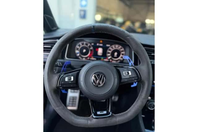 Volkswagen Golf (2018) thumbnail 2