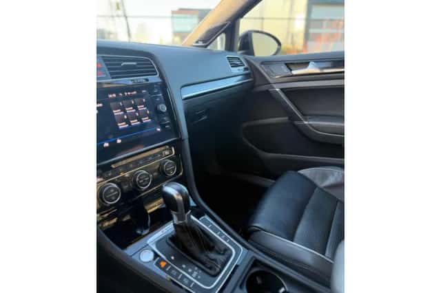 Volkswagen Golf (2018) thumbnail 6