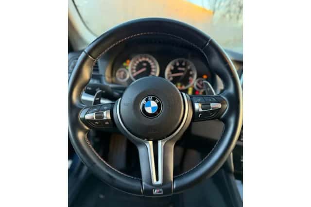 BMW 5-Serie (2010) thumbnail 3