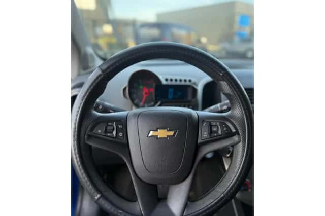 Chevrolet AVEO (2012) thumbnail 2