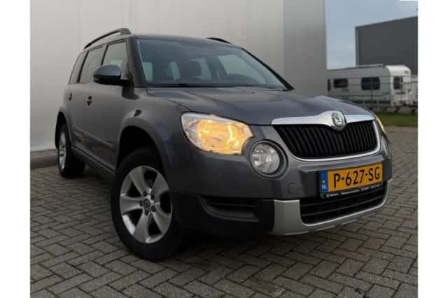 Škoda Yeti (2013) thumbnail 1