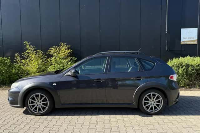 Subaru Impreza (2011) thumbnail 3