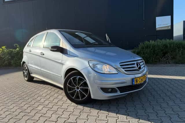 Mercedes-Benz B-Klasse (2006) thumbnail 2