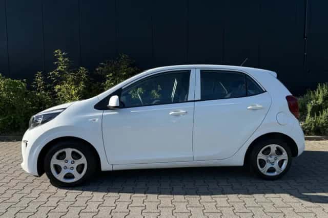 Kia Picanto (2018) thumbnail 3