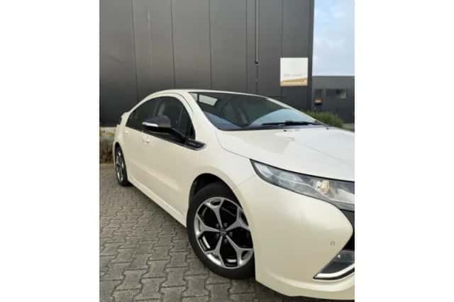 Opel Ampera (2012) thumbnail 3