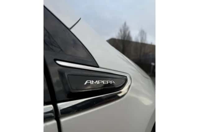 Opel Ampera (2012) thumbnail 4