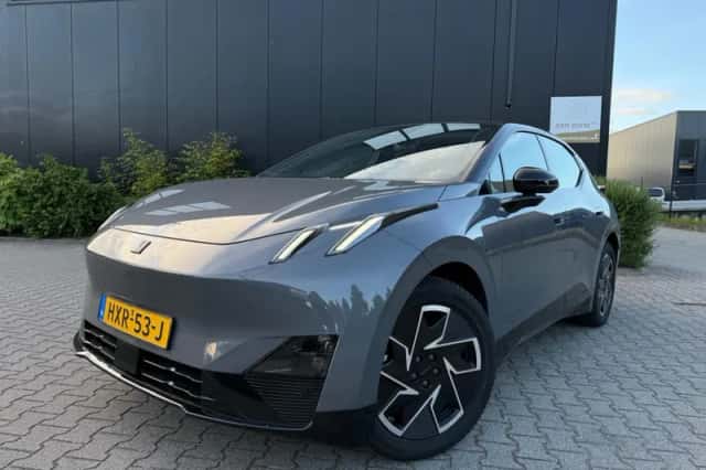 Lynk & Co 02 (2025) thumbnail 2