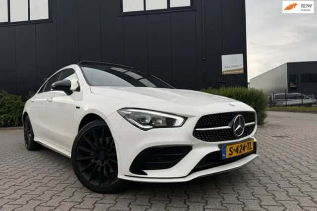 Mercedes-Benz CLA-Klasse (2020) thumbnail 1