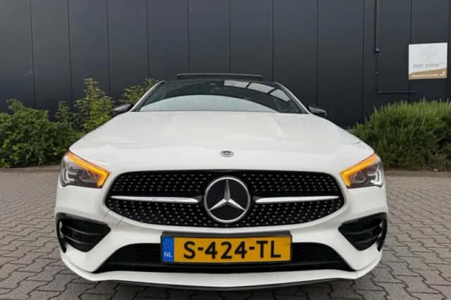 Mercedes-Benz CLA-Klasse (2020) thumbnail 3