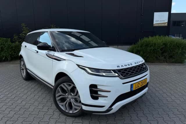 Land Rover Range Rover Evoque (2022) thumbnail 4