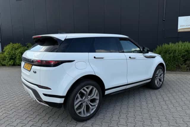 Land Rover Range Rover Evoque (2022) thumbnail 6