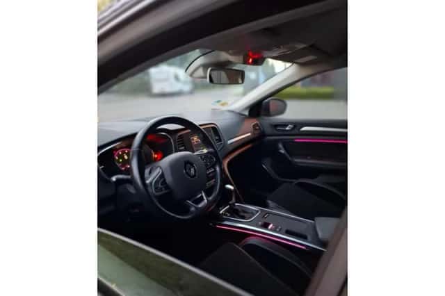 Renault Mégane (2017) thumbnail 3