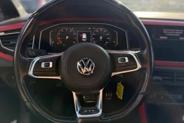 Volkswagen Polo (2018) thumbnail 3