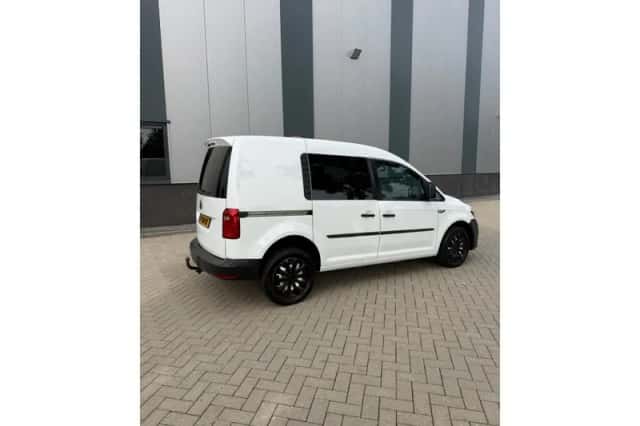 Volkswagen Caddy (2018) thumbnail 4