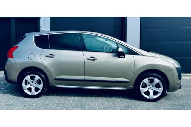 Peugeot 3008 (2012) thumbnail 6