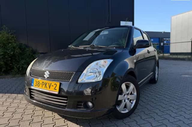 Suzuki Swift (2009) thumbnail 1