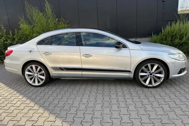 Volkswagen Passat (2008) thumbnail 5