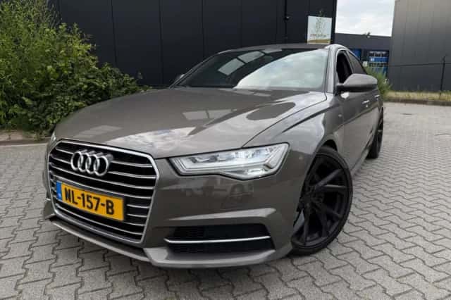 Audi A6 (2017) thumbnail 2