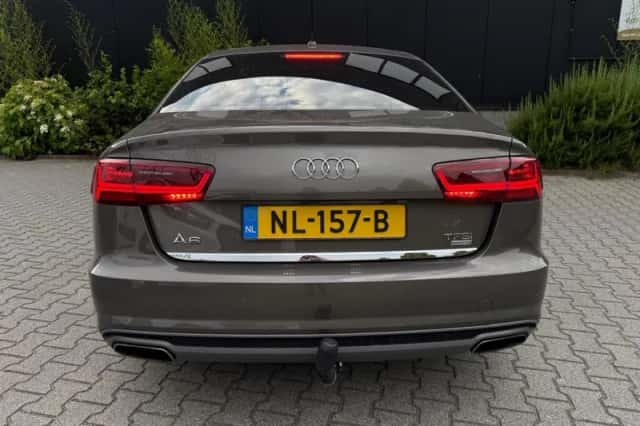 Audi A6 (2017) thumbnail 4