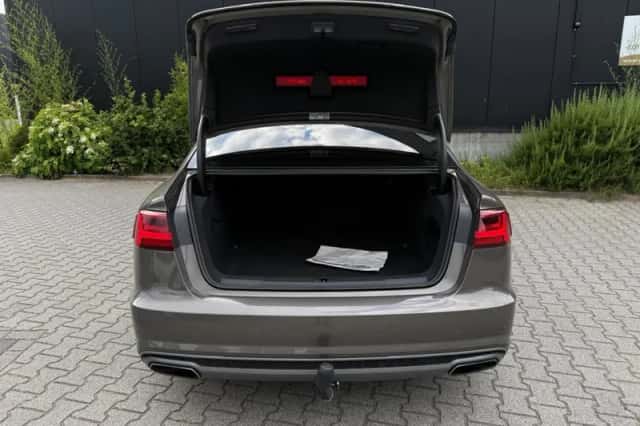 Audi A6 (2017) thumbnail 5