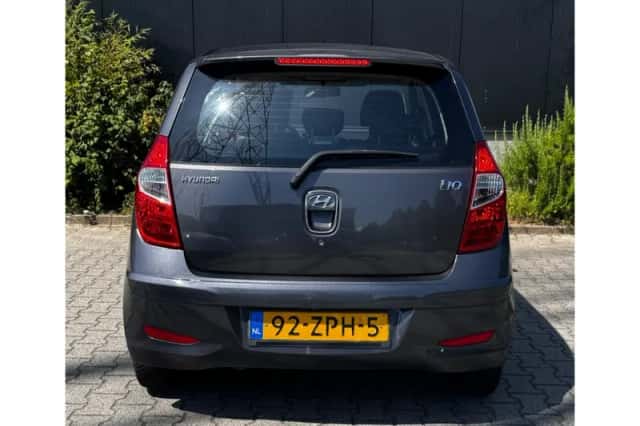 Hyundai i10 (2013) thumbnail 4