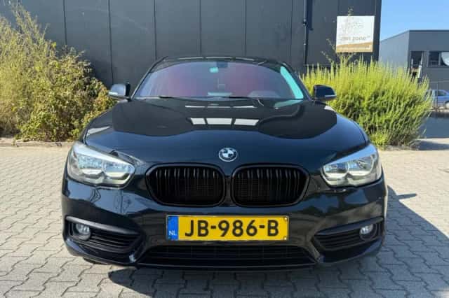BMW 1-Serie (2016) thumbnail 2