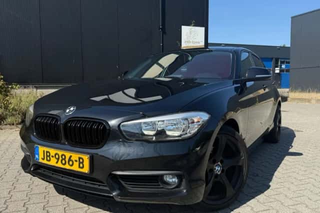 BMW 1-Serie (2016) thumbnail 3
