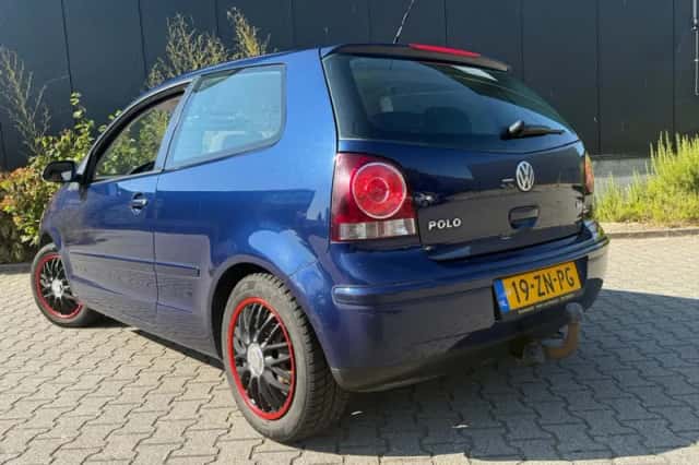 Volkswagen Polo (2008) thumbnail 6