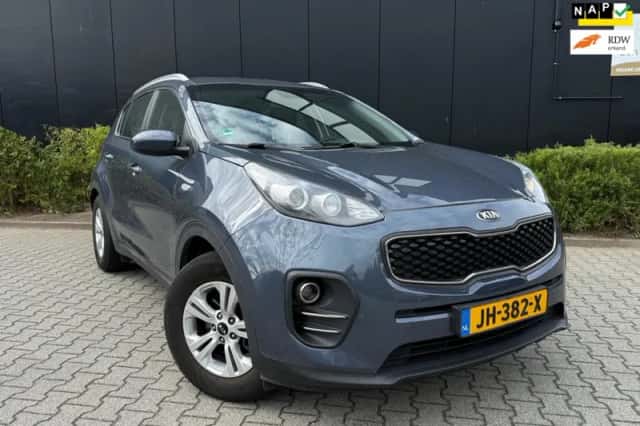 Kia Sportage (2016) thumbnail 1