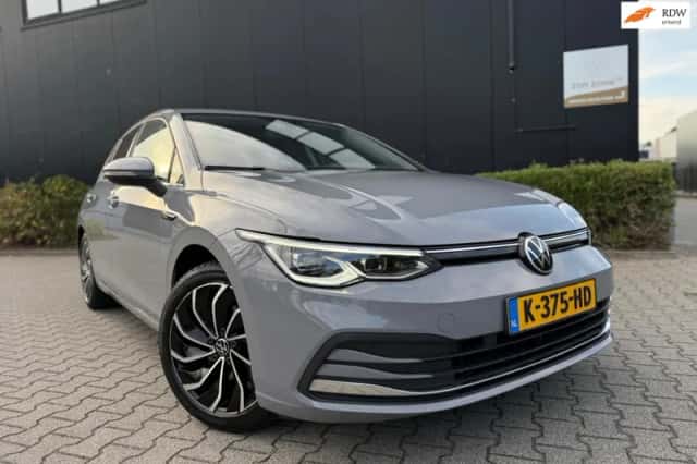 Volkswagen Golf (2020) thumbnail 1