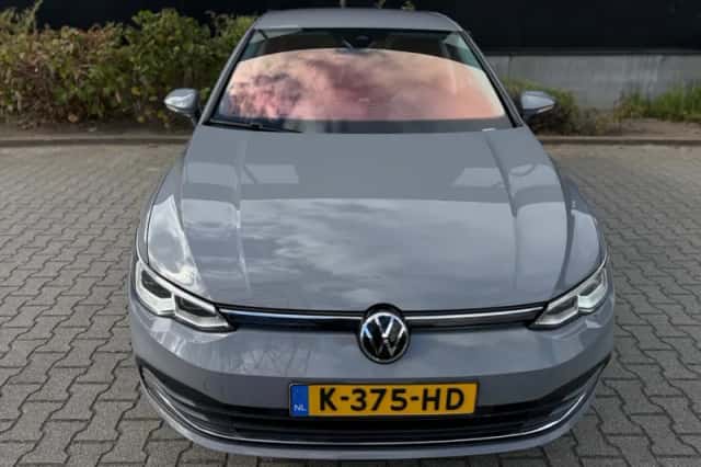 Volkswagen Golf (2020) thumbnail 4