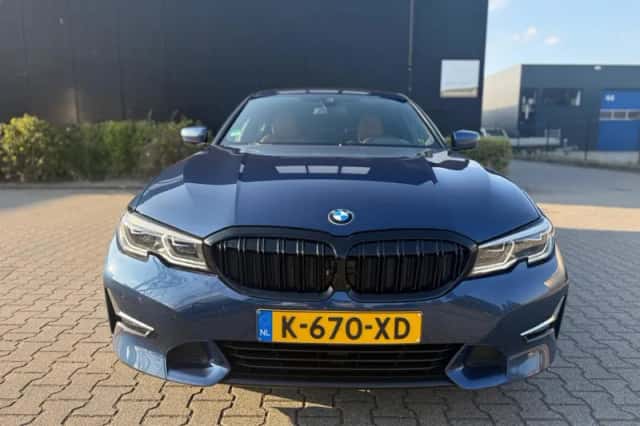 BMW 3-Serie (2021) thumbnail 3