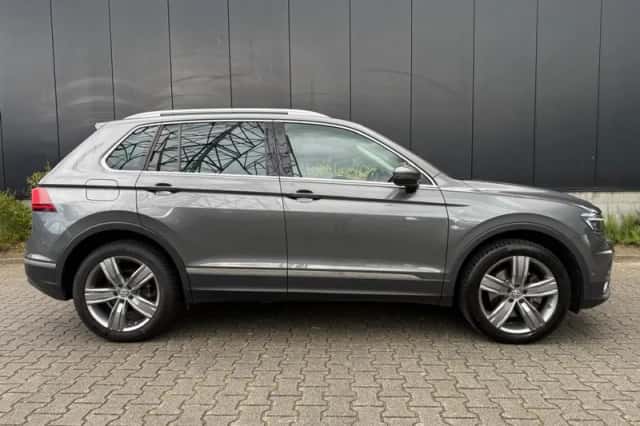 Volkswagen Tiguan (2017) thumbnail 5