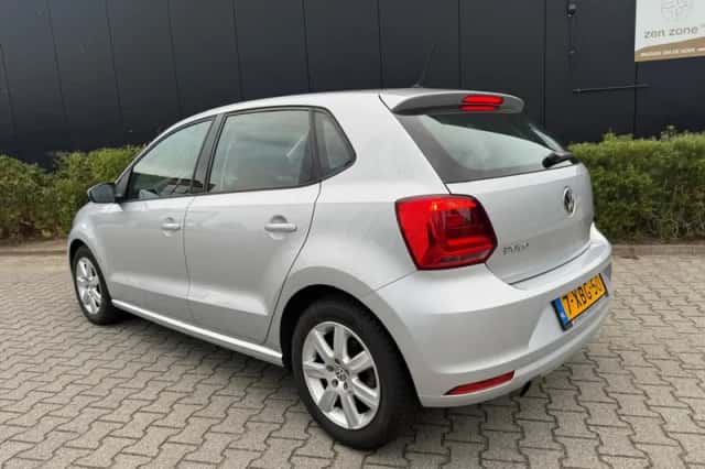 Volkswagen Polo (2014) thumbnail 5