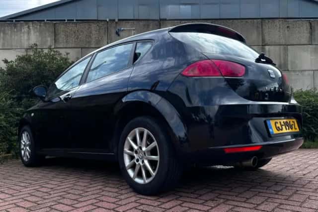 SEAT Leon (2011) thumbnail 6