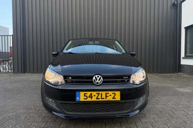 Volkswagen Polo (2013) thumbnail 3