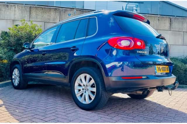 Volkswagen Tiguan (2009) thumbnail 3