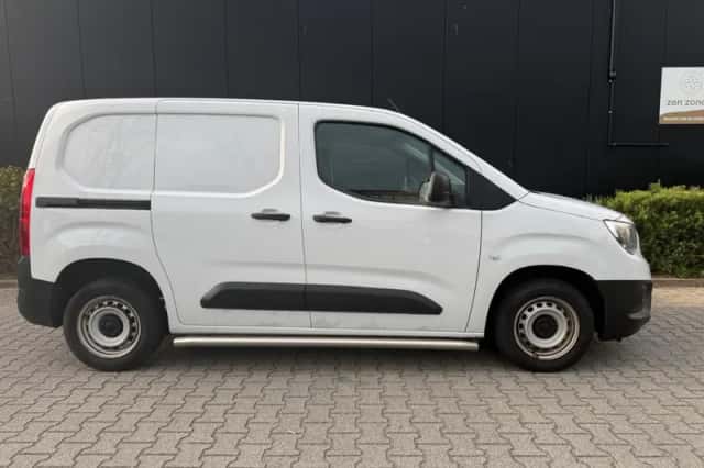 Opel Combo (2024) thumbnail 6