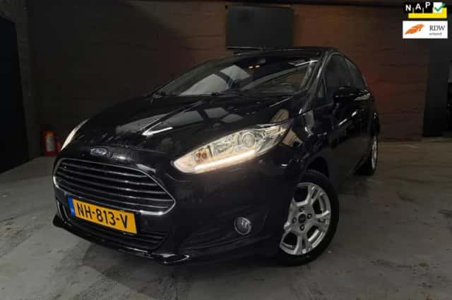 Ford Fiesta (2017) thumbnail 1